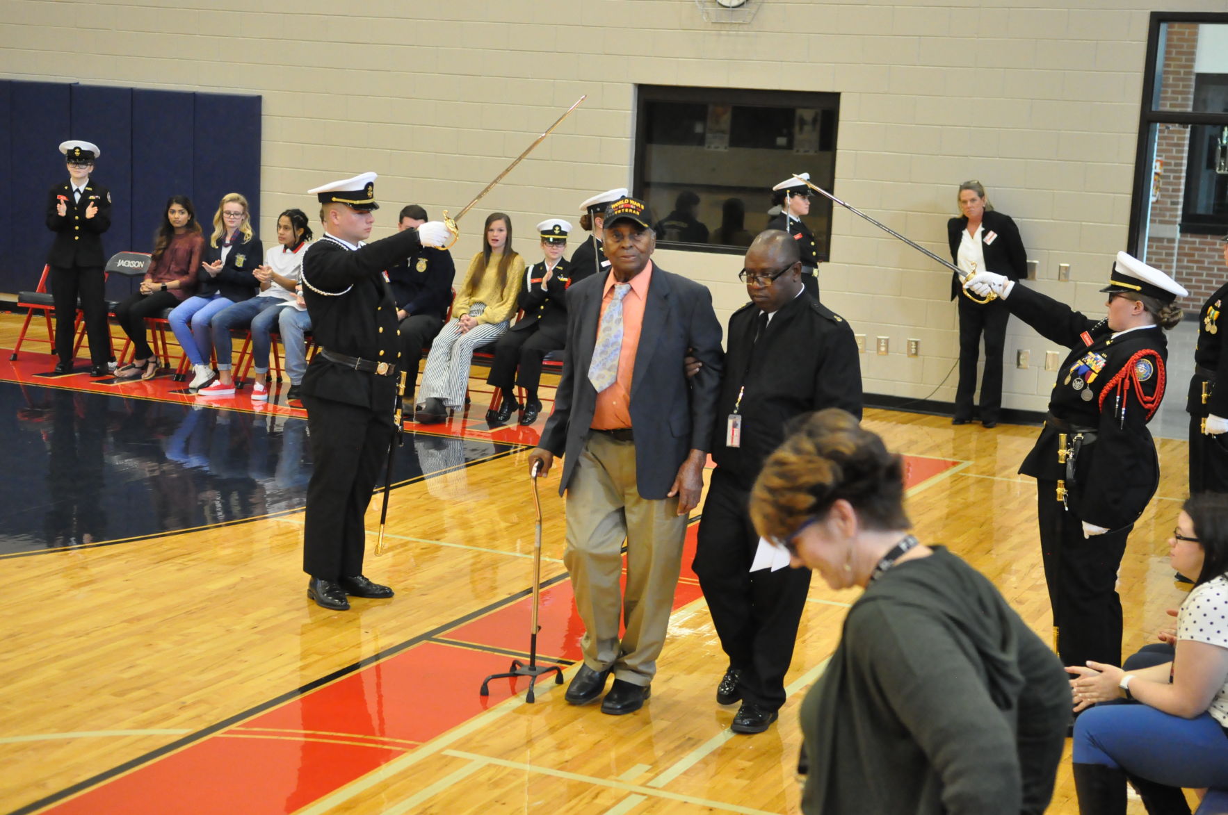111319_JPA_JHS_Veterans1.JPG